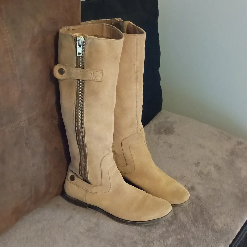 Nine‎ West suede boots